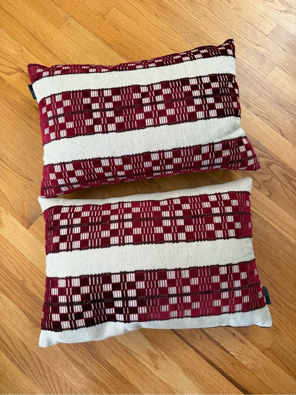 MM Studio | Set of 2 Red and Off White Patterned Throw Pillows